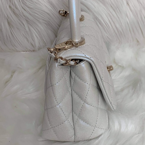 ❌❌Sold❌❌Extra Mini Coco Handle Iridescentwhite - Picture 11 of 16